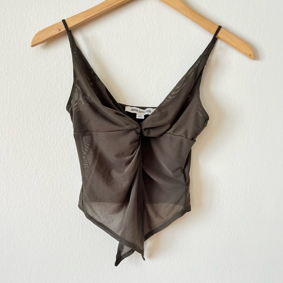UO Mesh Twist Front Fly-Away Cami - Picture 1 of 4
